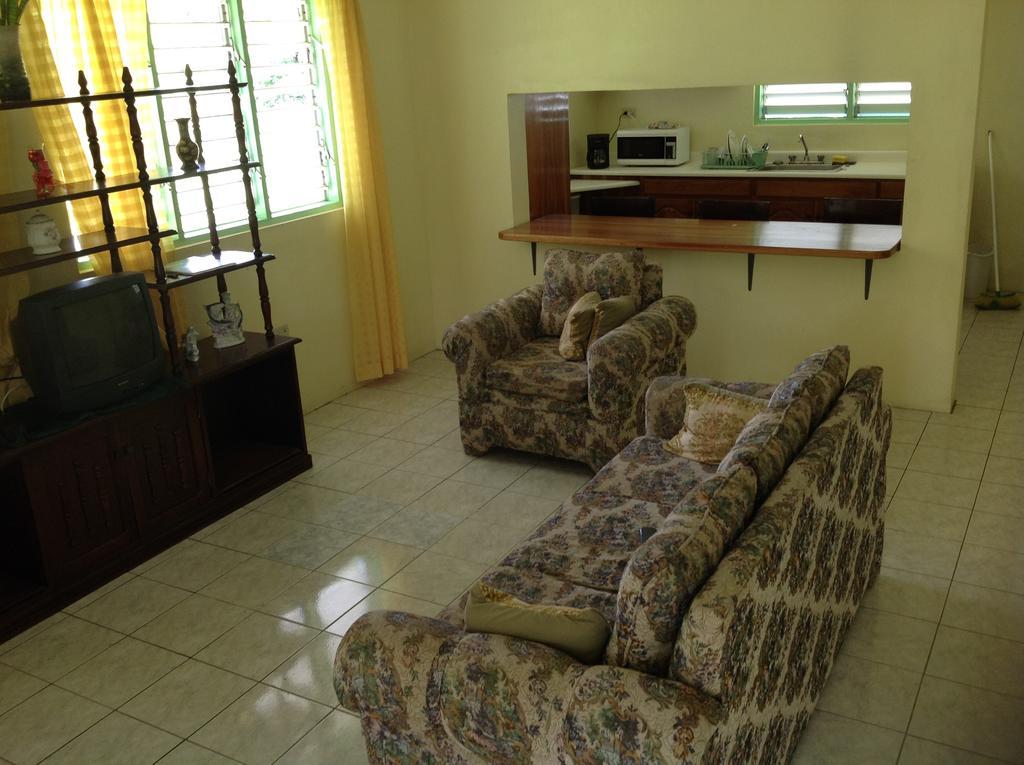 Penzion Chillax On Our Farm Ocho Rios Exteriér fotografie